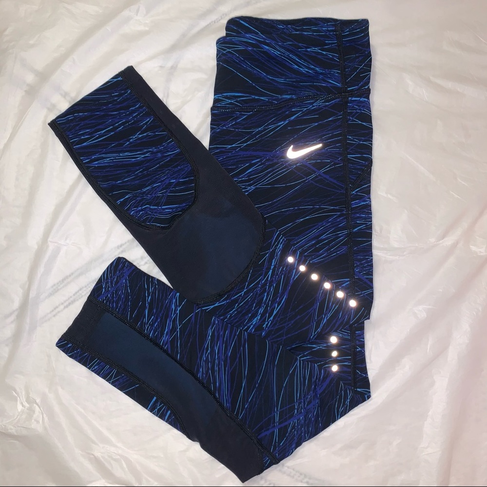 Nike reflective leggings